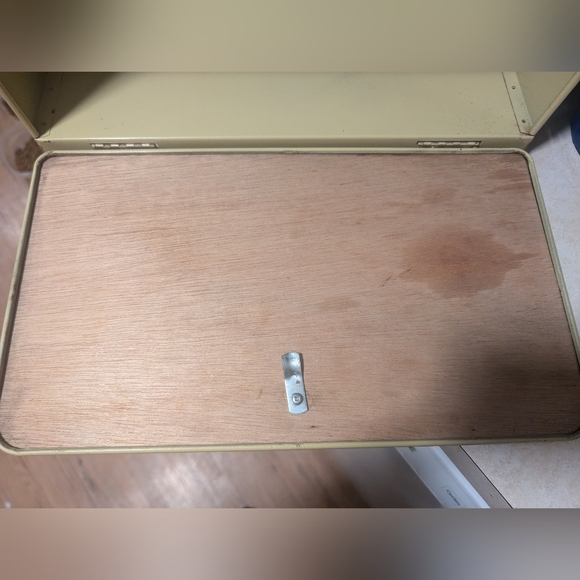 Vintage EKCO Metal Bread Box - Picture 12 of 12